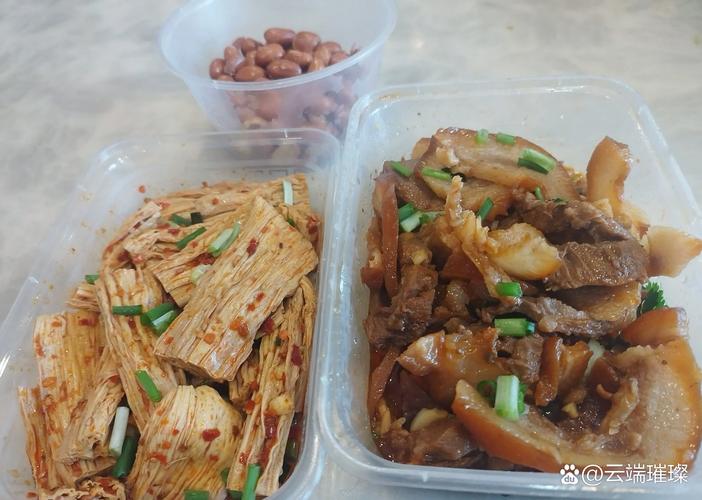 很久没吃猪头肉了,想念那味儿